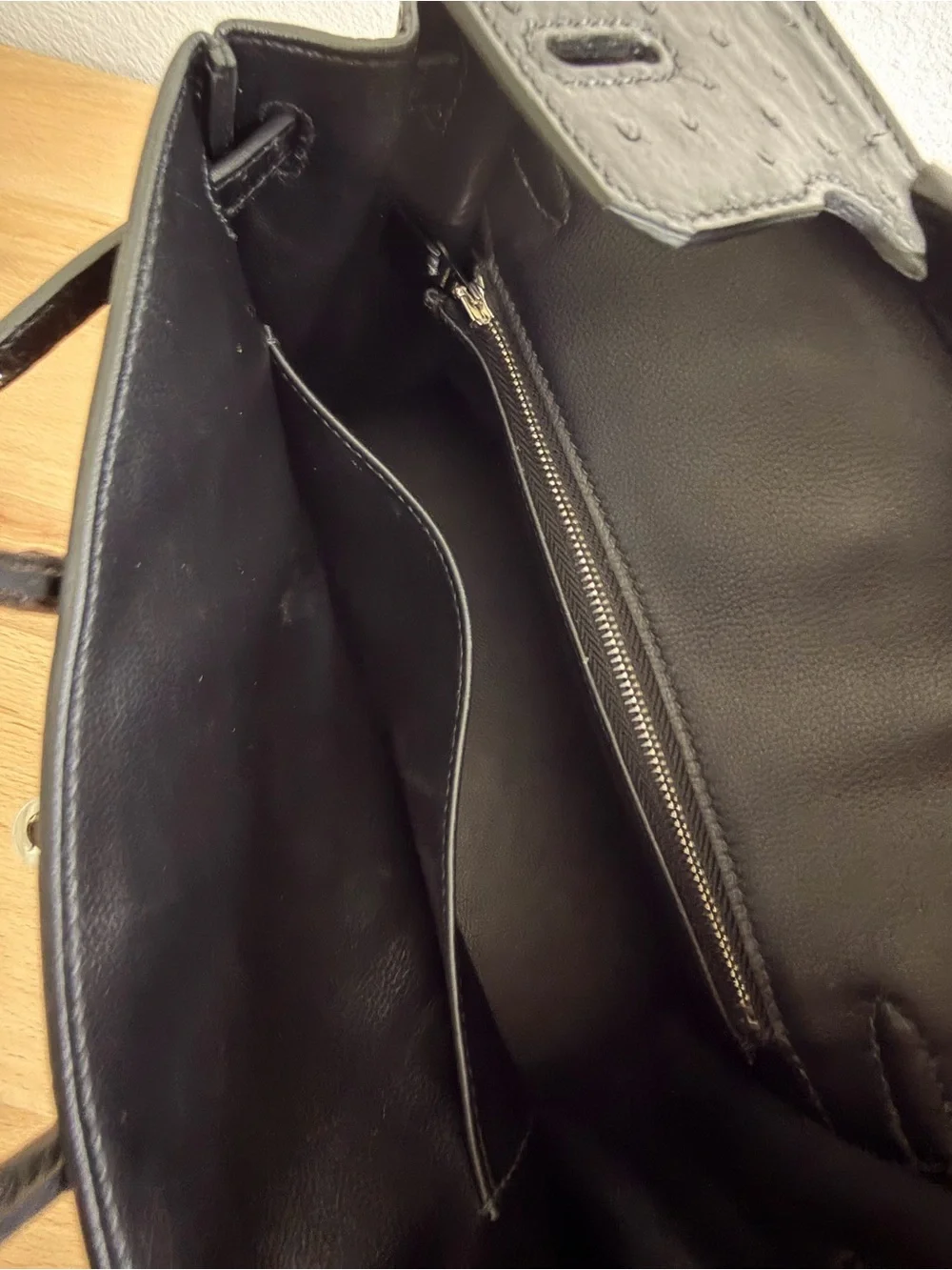 H Birkin Black genuine Ostrich Leather Top-Handle Bag 25 cm mini PHW